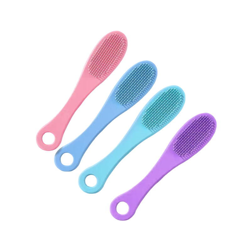 How can a silicone cleaning brush achieve gentle cleaning without damaging your pet's gums?